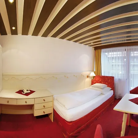 Strass - Sport & Готель Майргофен