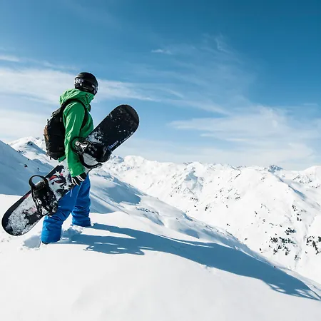 Hotel Strass - Sport & 4*