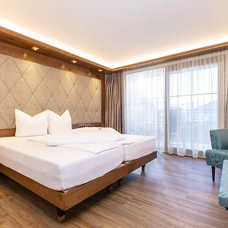 Strass - Sport&spa 4* Mayrhofen