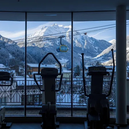 Strass - Sport & Майргофен