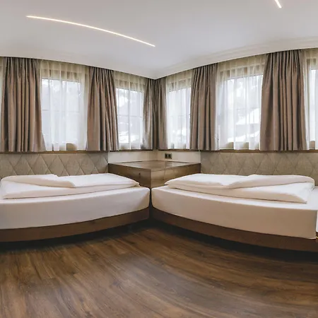 Strass - Sport & 4* Майргофен