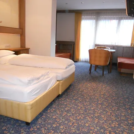 Strass - Sport & Майргофен