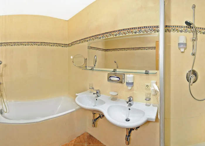 فندق Strass - Sport &