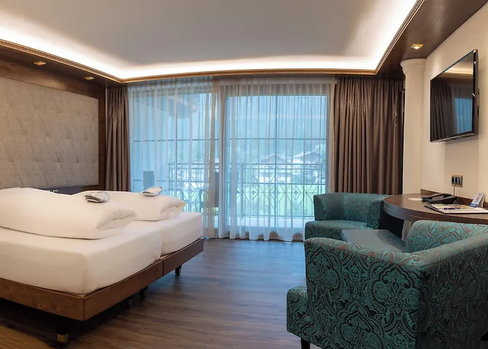 Strass - Sport & 4* Майрхофен