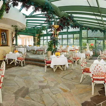 Strass - Sport & 4* Mayrhofen