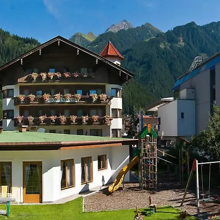 Hotel Strass - Sport & Mayrhofen